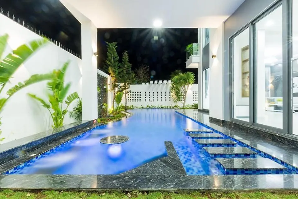 Villa 50M To Beach - Room Karaoke Free Vung Tau 0*,  Vietnam