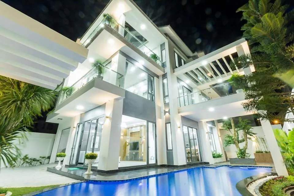 Villa 50M To Beach - Room Karaoke Free Vung Tau