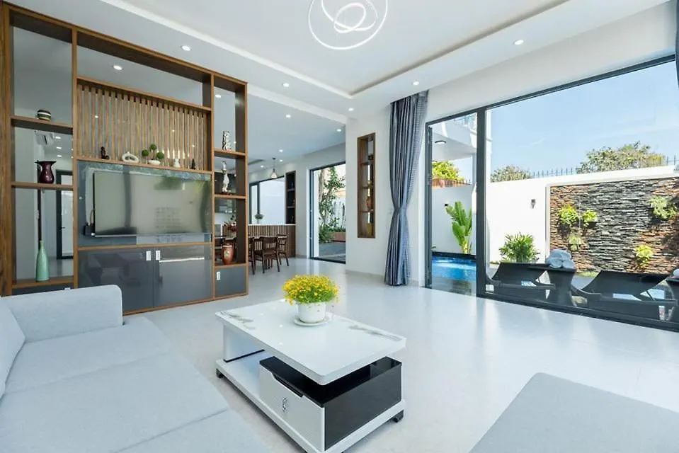 Villa 50M To Beach - Room Karaoke Free Vung Tau
