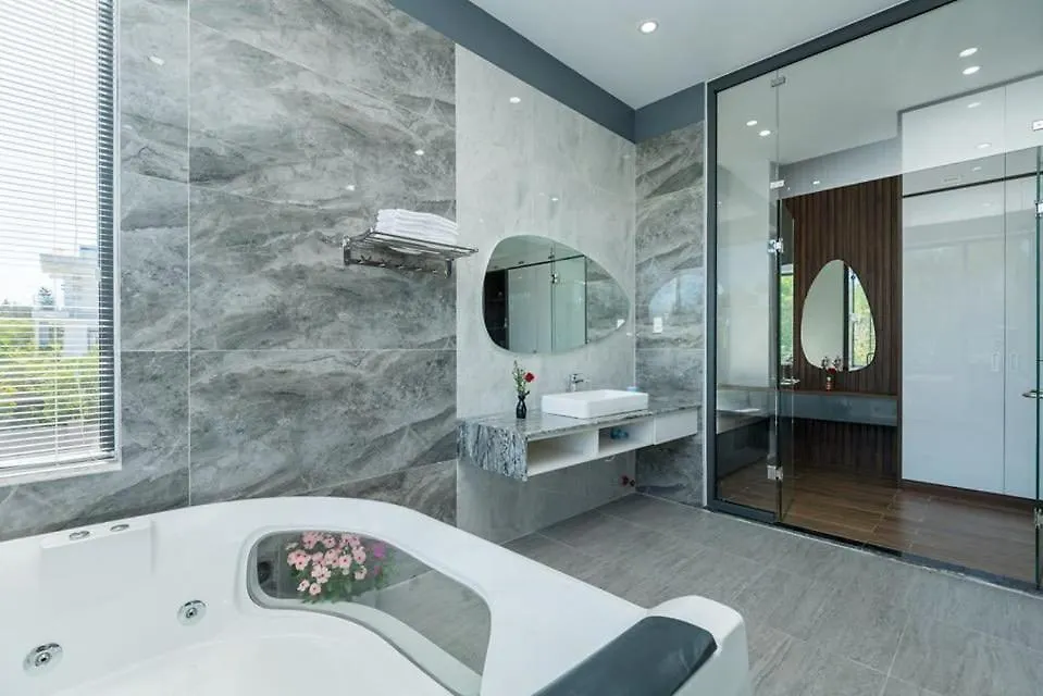 Villa 50M To Beach - Room Karaoke Free Vung Tau